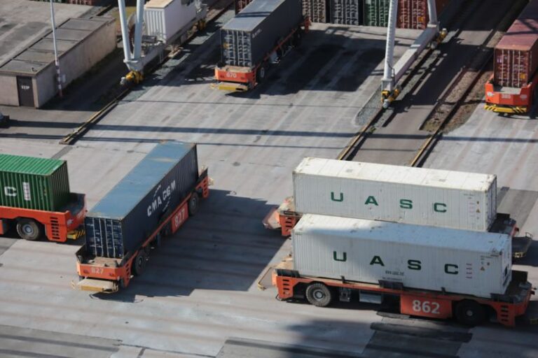 Automated Loading - containers vans